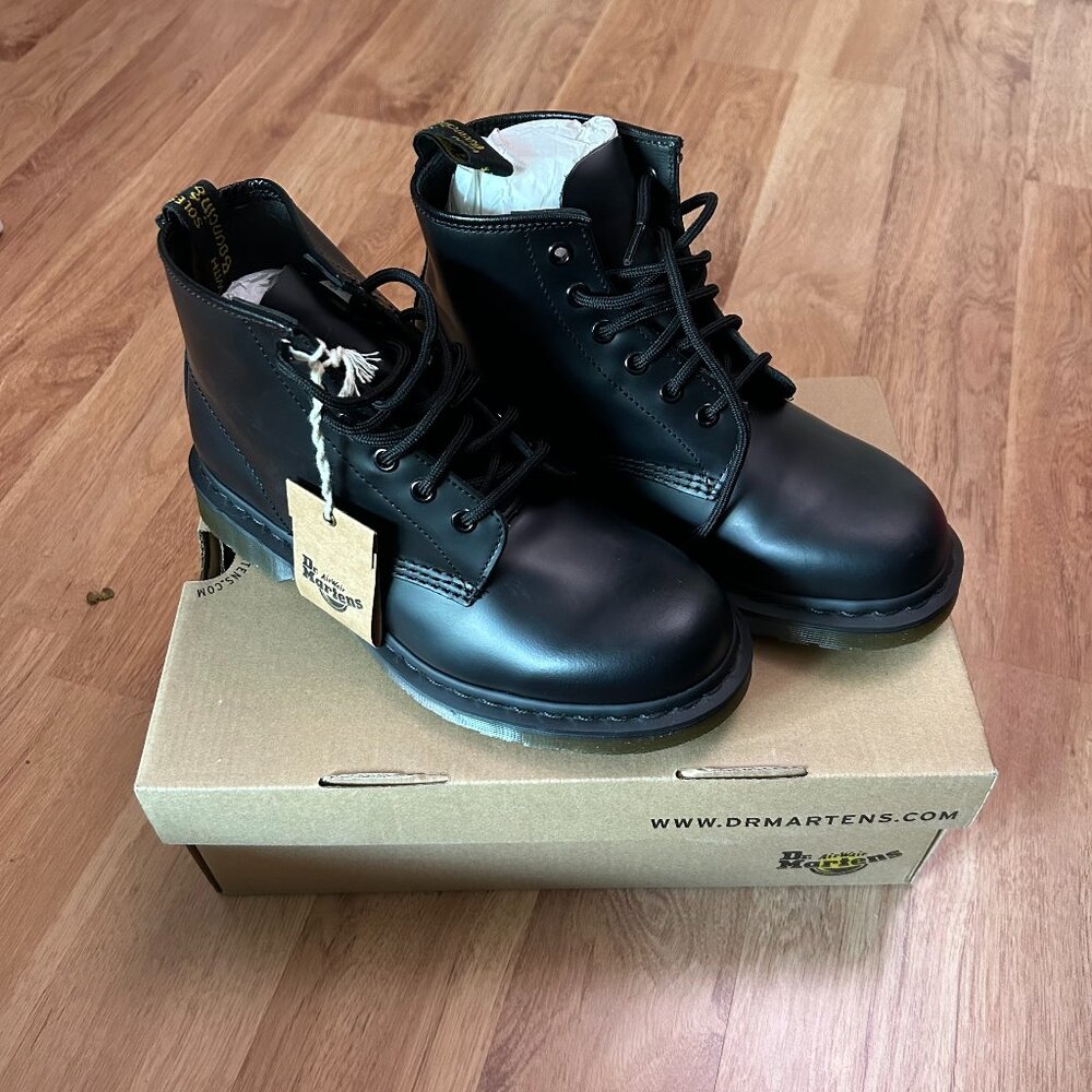 Dr. Martens 101 Smooth Leather Unisex